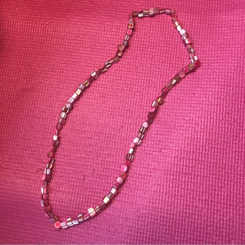 🌸 7 Piece Necklace & Bracelet Set 🌸 - Picture 5 of 14